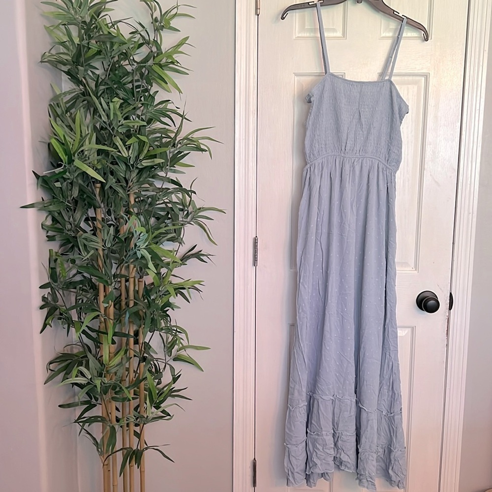 Rue 21 cut out sides maxi dress NWT L